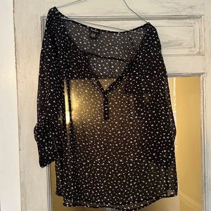 Torrid, sheer heart blouse, size 0